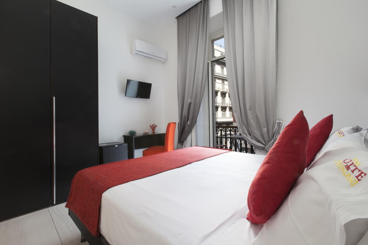 Suite Dei Catalani Naples Luaran gambar
