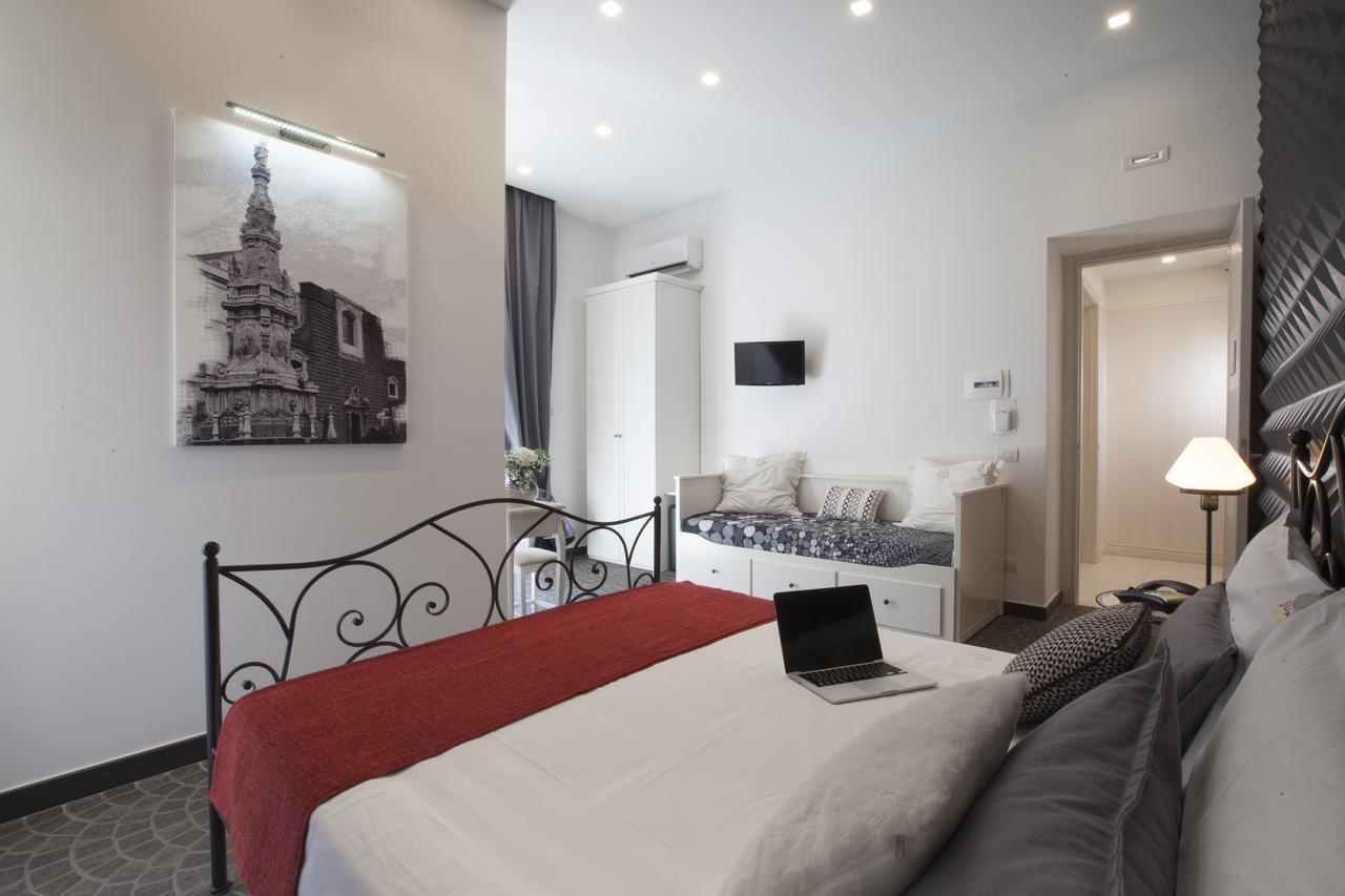 Suite Dei Catalani Naples Luaran gambar